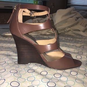 Wedge sandal size 8
